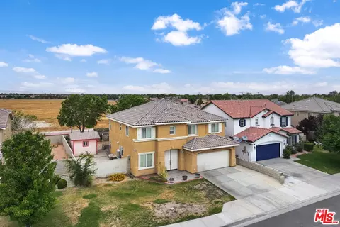 View/Area - 43525 Rucker St, Lancaster, CA 93535 photo 3 of 3