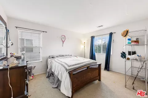 Bedroom - 43525 Rucker St, Lancaster, CA 93535 photo 2 of 5