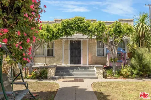 2001 Browning Blvd, Los Angeles, CA 90062