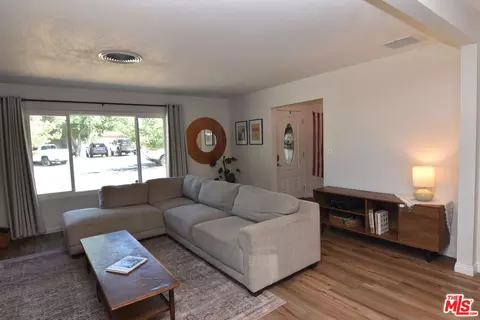 Living - 4513 Pine Ln, Mountain Mesa, CA 93240 photo 1 of 4