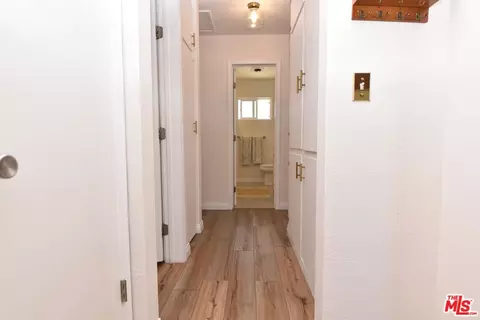 Entry Way - 4513 Pine Ln, Mountain Mesa, CA 93240 photo 2 of 2