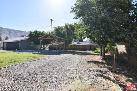 Exterior - 4513 Pine Ln, Mountain Mesa, CA 93240 photo 5 of 5