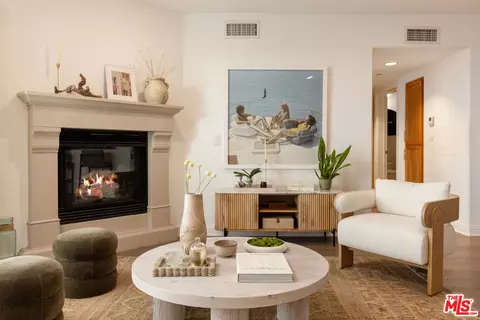 8238 W Manchester Ave #206, Playa Del Rey, CA 90293