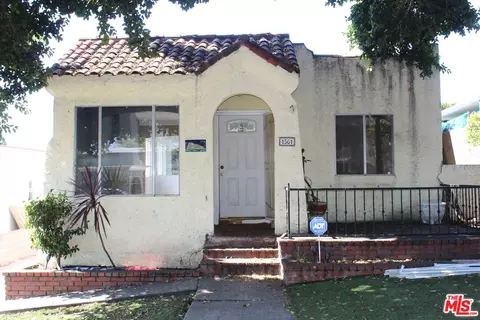 1561 W 7th St, San Pedro, CA 90732