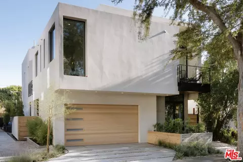 8906 Hubbard St, Culver City, CA 90232