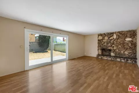 Living - 19506 Belshaw Ave, Carson, CA 90746 photo 1 of 3