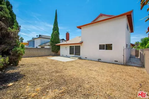 Exterior - 19506 Belshaw Ave, Carson, CA 90746 photo 4 of 5