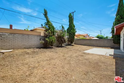 Exterior - 19506 Belshaw Ave, Carson, CA 90746 photo 5 of 5