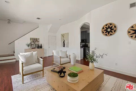 4520 Fulton Ave #14, Sherman Oaks, CA 91423
