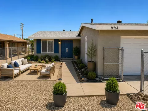 16442 Cajon St, Hesperia, CA 92345