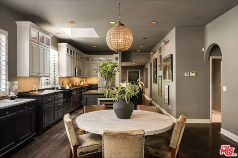 11717 Landale St, Studio City, CA 91607