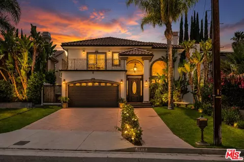 5419 Tampa Ave, Tarzana, CA 91356