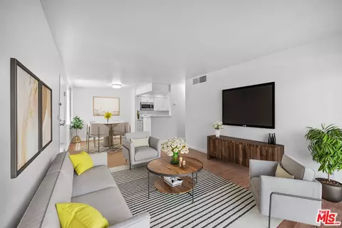 1425 W 12th St #157, Los Angeles, CA 90015