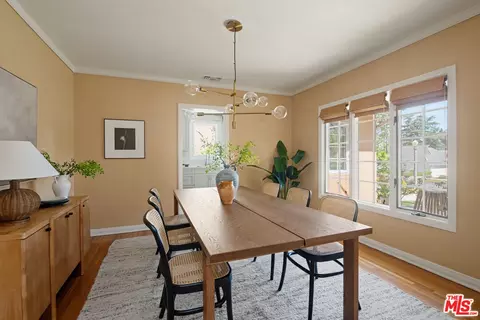 Dining - 2265 E Moutain St, Pasadena, CA 91104 photo 3 of 3