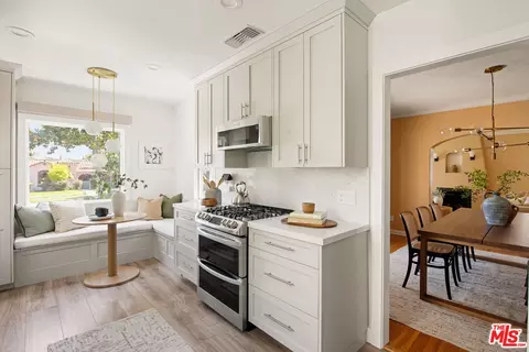Kitchen - 2265 E Moutain St, Pasadena, CA 91104 photo 1 of 2