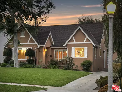 2265 E Moutain St, Pasadena, CA 91104
