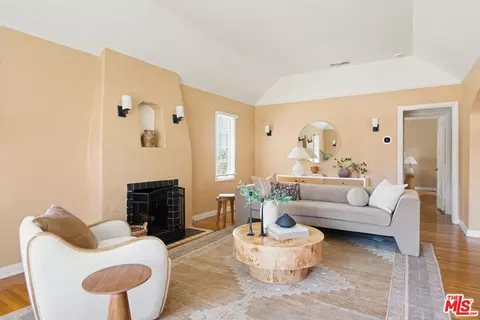 Living - 2265 E Moutain St, Pasadena, CA 91104 photo 1 of 2