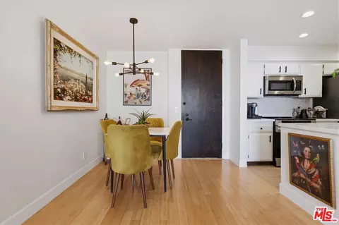 Dining - 1140 E Ocean Blvd #220, Long Beach, CA 90802 photo 1 of 7