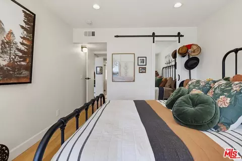 Bedroom - 1140 E Ocean Blvd #220, Long Beach, CA 90802 photo 6 of 6