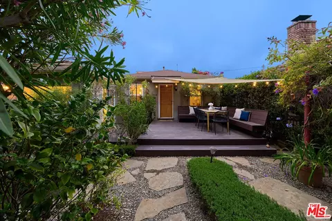 3628 Rosewood Ave, Los Angeles, CA 90066