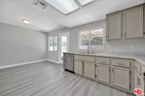 43650 E 5th St, Lancaster, CA 93535 photo 10