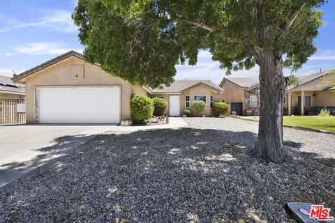 43650 E 5th St, Lancaster, CA 93535