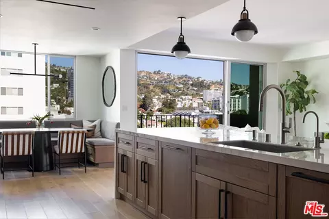 818 N Doheny Dr #1001, West Hollywood, CA 90069