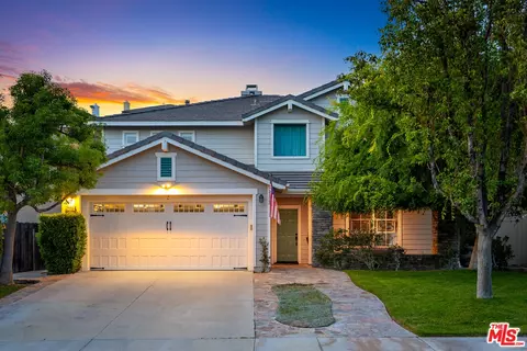21155 Lone Star Way, Santa Clarita, CA 91390