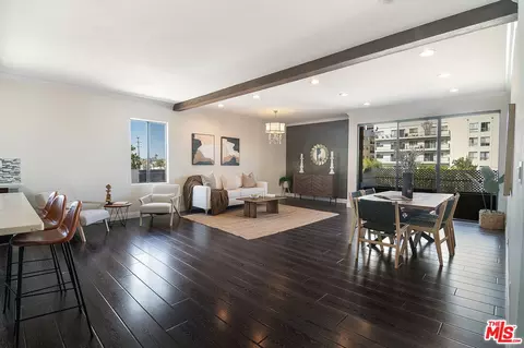 1101 Rexford Dr #302, Los Angeles, CA 90035
