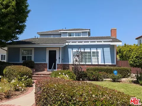 3158 Grand View Blvd, Los Angeles, CA 90066
