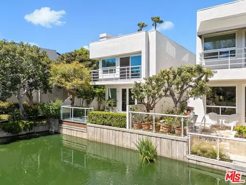 680 Harbor St #1, Venice, CA 90291