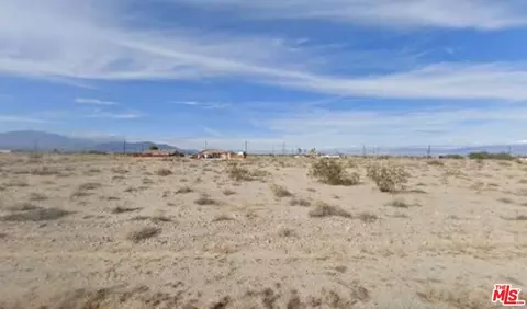 2481 Shore King Ave, Thermal, CA 92274