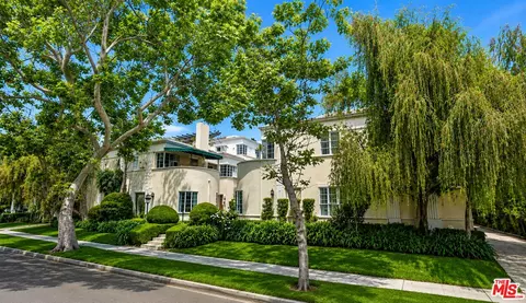 332 N Sycamore Ave, Los Angeles, CA 90036