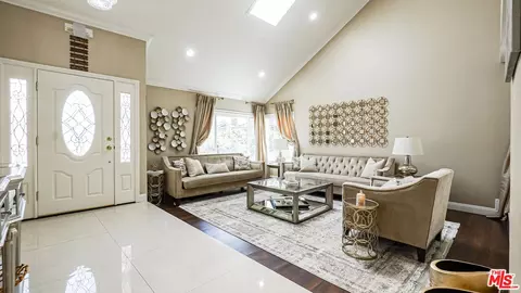 Entry Way - 22 Hunter, Irvine, CA 92620 photo 1 of 6