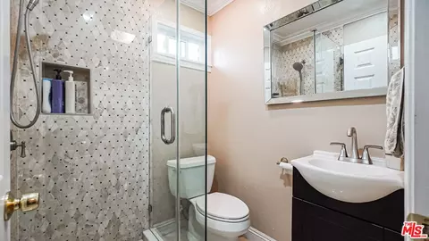 Bath - 22 Hunter, Irvine, CA 92620 photo 1 of 7