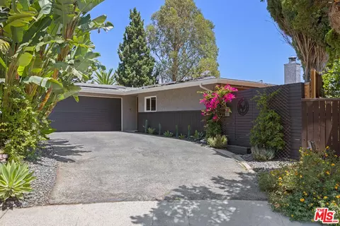 4801 Sonata Ln, Los Angeles, CA 90042
