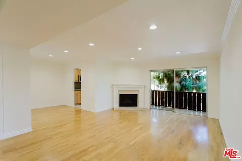 14980 Victory Blvd #201, Van Nuys, CA 91411