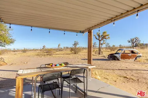 Exterior - 1616 Sunset Mesa Rd, Landers, CA 92285 photo 6 of 11