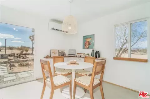 Dining - 1616 Sunset Mesa Rd, Landers, CA 92285 photo 2 of 3