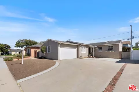 5408 W 138th Pl, Hawthorne, CA 90250