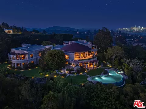 1101 Bel Air Pl, Los Angeles, CA 90077