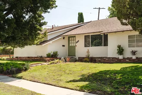 11530 Swinton Ave, Granada Hills, CA 91344