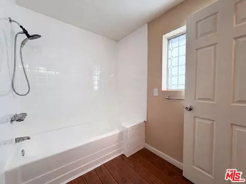 Bath - 1145 Rivera Dr, Wrightwood, CA 92397 photo 2 of 2