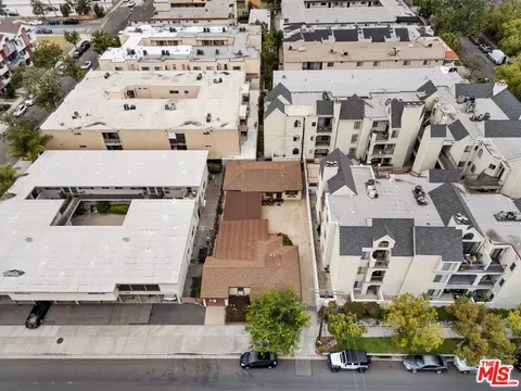 View/Area - 311 E Doran St, Glendale, CA 91206 photo 1 of 9
