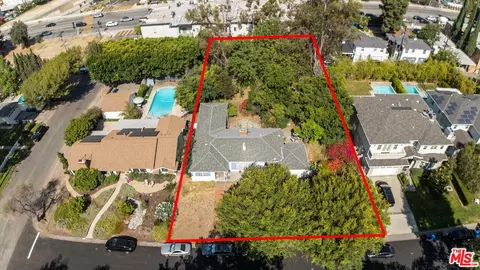 4511 Agnes Ave, Studio City, CA 91607