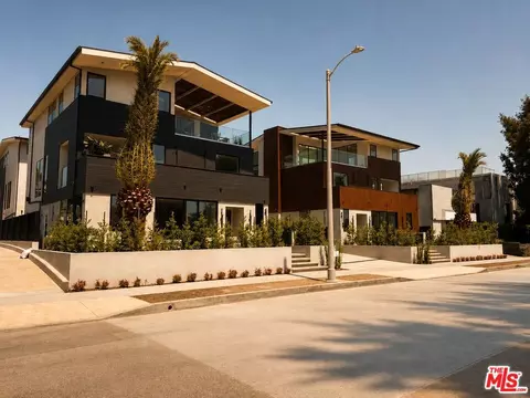 1920 Barry Ave, Los Angeles, CA 90025