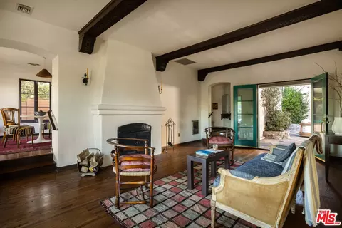 1257 Eagle Vista Dr, Los Angeles, CA 90041