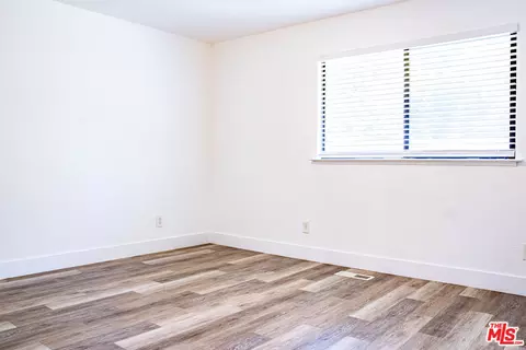 Bedroom - 823 Spaniel Dr, Redding, CA 96003 photo 5 of 7