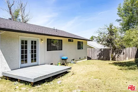 Exterior - 823 Spaniel Dr, Redding, CA 96003 photo 3 of 3