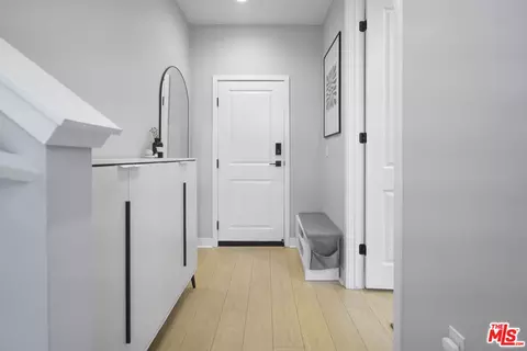 Entry Way - 2189 Bluewing Walk, Gardena, CA 90249 photo 1 of 4